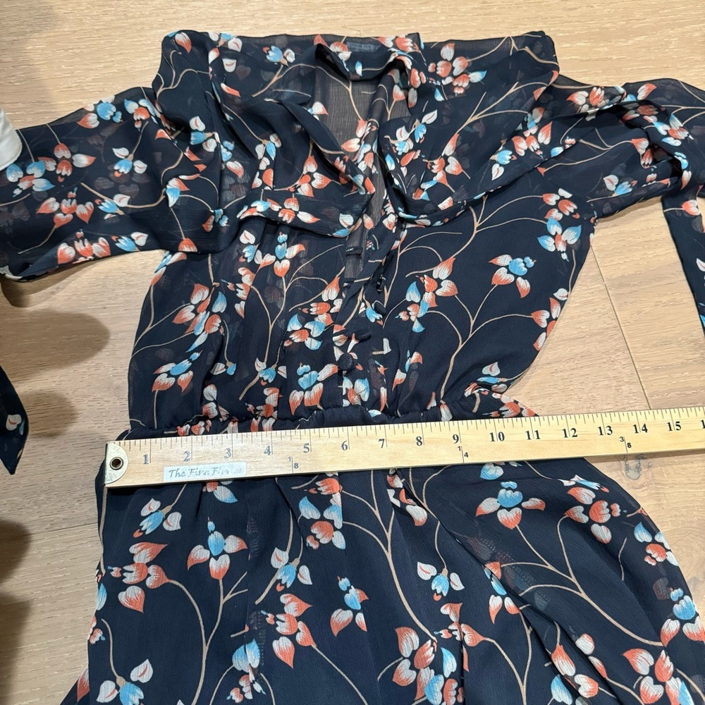 Miss Selfridge neck Bow, Button front, floral, midi dress navy cottage - Picture 9 of 10
